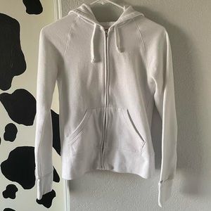 Soffe White cropped sweater